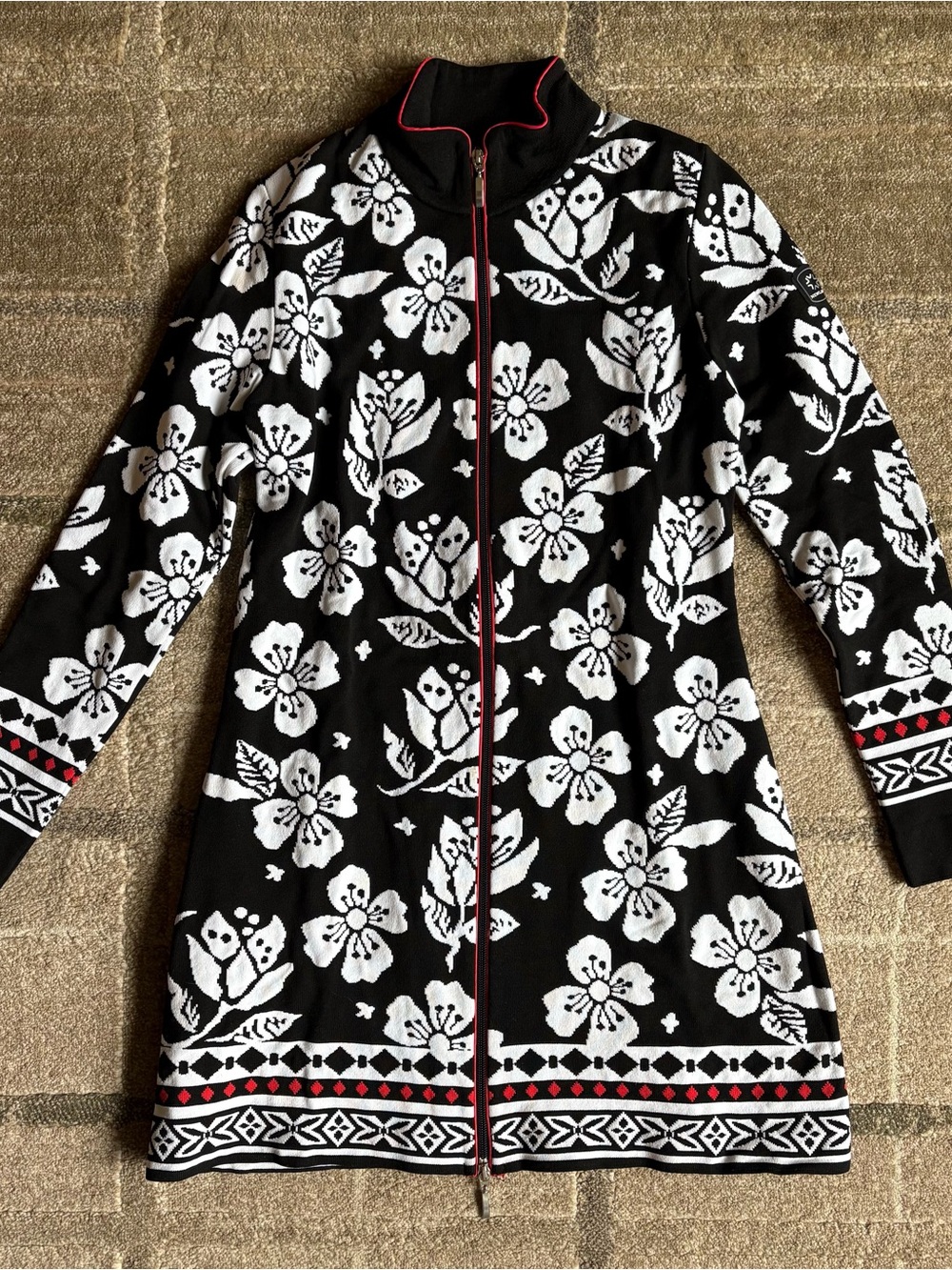 Newland Black & White Floral Zip-Front Women's Tunic Jacket DHtech knitwear